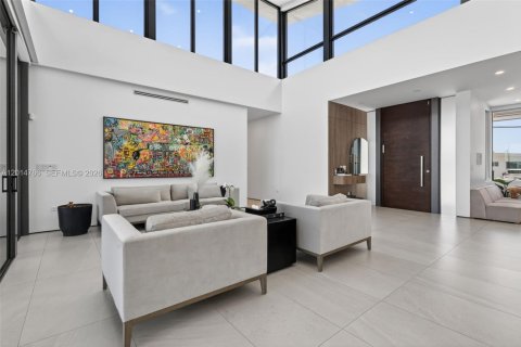 Villa ou maison à louer à Miami, Floride: 6 chambres, 334.73 m2 № 2171283 - photo 6