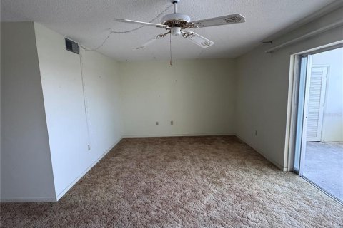 Copropriété à vendre à Saint Petersburg, Floride: 1 chambre, 106.37 m2 № 2150068 - photo 9