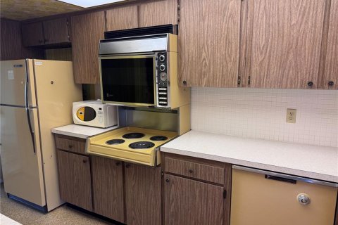 Copropriété à vendre à Saint Petersburg, Floride: 1 chambre, 106.37 m2 № 2150068 - photo 7