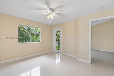 Copropriété à vendre à Coral Springs, Floride: 2 chambres, 96.99 m2 № 2168110 - photo 26
