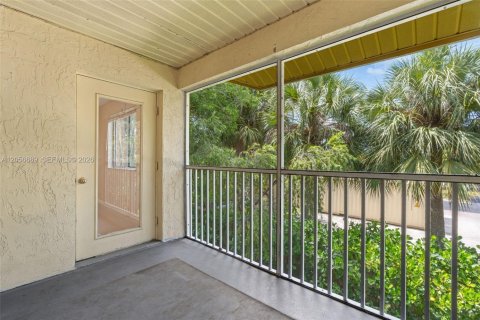 Copropriété à vendre à Coral Springs, Floride: 2 chambres, 96.99 m2 № 2168110 - photo 30