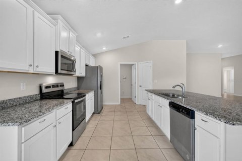 Купить виллу или дом в Палм-Кост, Флорида 8 комнат, 219.53м2, № 2223242 - фото 13