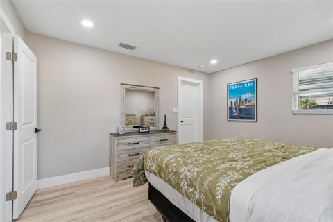 Villa ou maison à louer à Tampa, Floride: 4 chambres, 124.4 m2 № 2289536 - photo 28