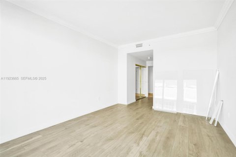 Copropriété à louer à Bal Harbour, Floride: 2 chambres, 288.93 m2 № 1982825 - photo 20