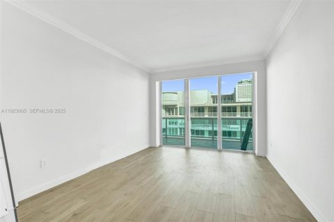Copropriété à louer à Bal Harbour, Floride: 2 chambres, 288.93 m2 № 1982825 - photo 18