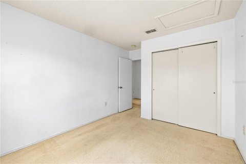 Townhouse in Orlando, Florida 4 bedrooms, 170.66 sq.m. № 2094479 - photo 21