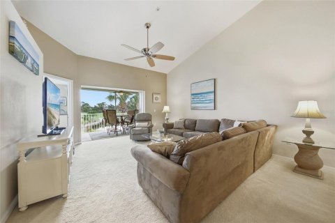 Condo in Sarasota, Florida, 2 bedrooms  № 2398914 - photo 8