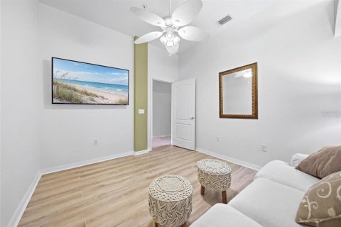 Condo in Sarasota, Florida, 2 bedrooms  № 2398914 - photo 29