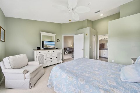 Condo in Sarasota, Florida, 2 bedrooms  № 2398914 - photo 22