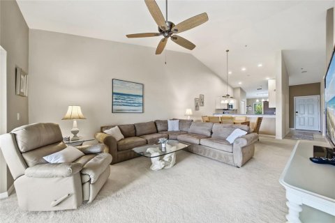 Condo in Sarasota, Florida, 2 bedrooms  № 2398914 - photo 10