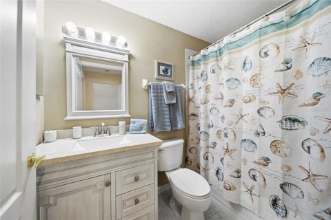 Condo in Sarasota, Florida, 2 bedrooms  № 2398914 - photo 28