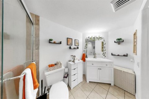 Купить кондоминиум в Клируотер, Флорида 4 комнаты, 69.68м2, № 1678282 - фото 21