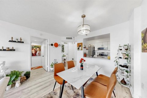 Купить кондоминиум в Клируотер, Флорида 4 комнаты, 69.68м2, № 1678282 - фото 24