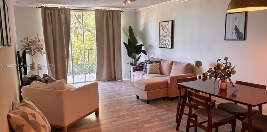 Condo à North Miami, Floride, 1 chambre № 1950782