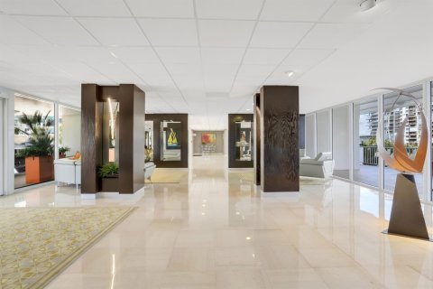 Condominio en venta en Fort Lauderdale, Florida, 2 dormitorios, 146.32 m2 № 2249464 - foto 23