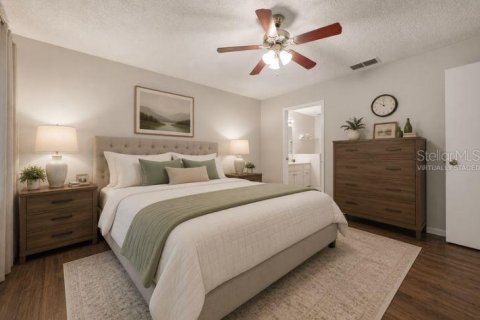 Condo in Apopka, Florida, 2 bedrooms  № 2229856 - photo 9