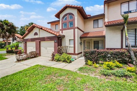 Condo in Apopka, Florida, 2 bedrooms  № 2229856 - photo 3
