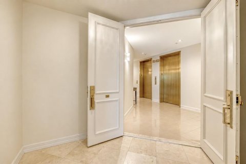 Condominio en venta en Sarasota, Florida, 3 dormitorios, 337.79 m2 № 2418478 - foto 4