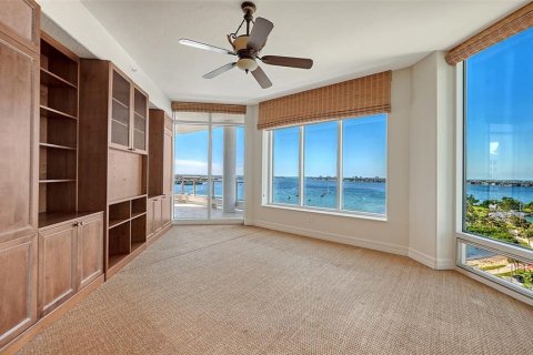 Condominio en venta en Sarasota, Florida, 3 dormitorios, 337.79 m2 № 2418478 - foto 18