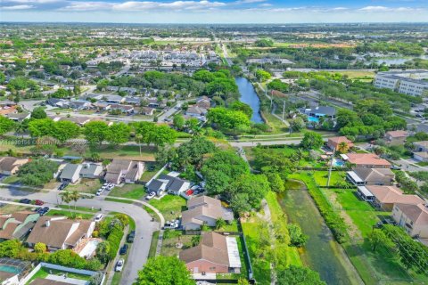 Casa en venta en Homestead, Florida, 3 dormitorios, 128.95 m2 № 1940153 - foto 6