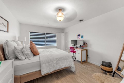 Casa en venta en Homestead, Florida, 3 dormitorios, 128.95 m2 № 1940153 - foto 25