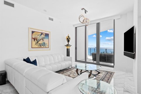 Condo in Fort Lauderdale, Florida, 3 bedrooms № 2146380 - photo 6
