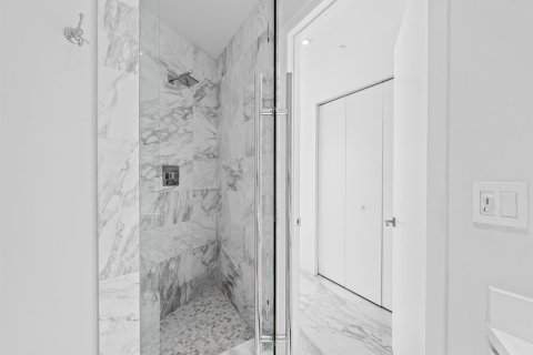 Condo in Fort Lauderdale, Florida, 3 bedrooms № 2146380 - photo 20