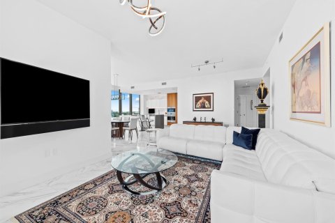 Condo in Fort Lauderdale, Florida, 3 bedrooms № 2146380 - photo 7