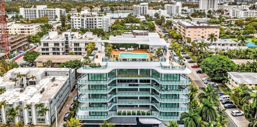 Condo in Bal Harbour, Florida, 3 bedrooms  № 1862101