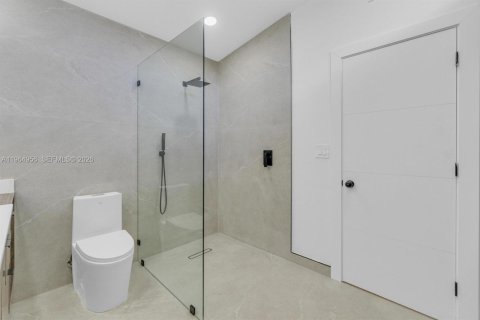 Villa ou maison à louer à Miami, Floride: 3 chambres № 2027082 - photo 10