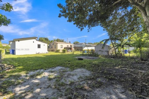 Villa ou maison à louer à Miami, Floride: 3 chambres № 2027082 - photo 17