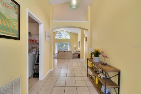 House in Kissimmee, Florida 3 bedrooms, 142.7 sq.m. № 1717253 - photo 4