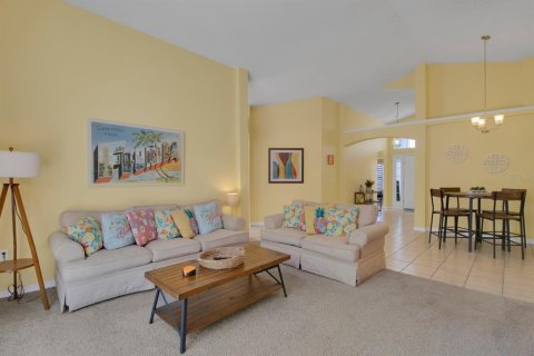 House in Kissimmee, Florida 3 bedrooms, 142.7 sq.m. № 1717253 - photo 15
