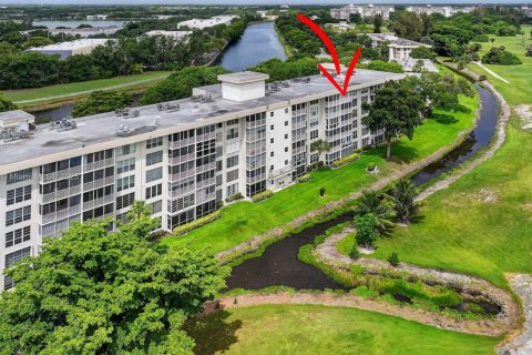 Condo in Pompano Beach, Florida, 2 bedrooms  № 1847658 - photo 28