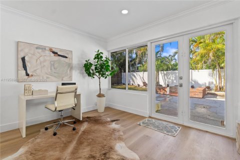 Casa en venta en Fort Lauderdale, Florida, 3 dormitorios, 195.37 m2 № 2017908 - foto 9