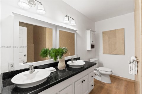 Casa en venta en Fort Lauderdale, Florida, 3 dormitorios, 195.37 m2 № 2017908 - foto 21