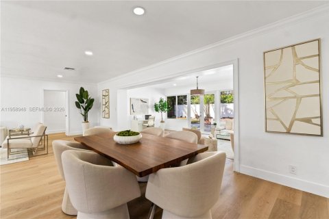 Casa en venta en Fort Lauderdale, Florida, 3 dormitorios, 195.37 m2 № 2017908 - foto 7