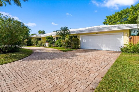 Casa en venta en Fort Lauderdale, Florida, 3 dormitorios, 195.37 m2 № 2017908 - foto 6