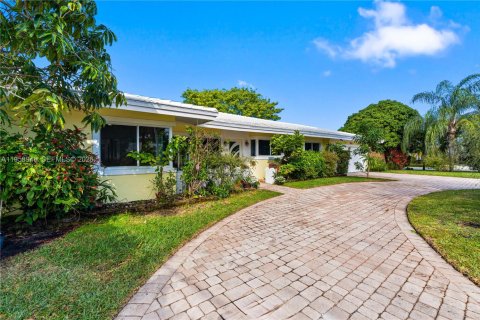 Casa en venta en Fort Lauderdale, Florida, 3 dormitorios, 195.37 m2 № 2017908 - foto 4