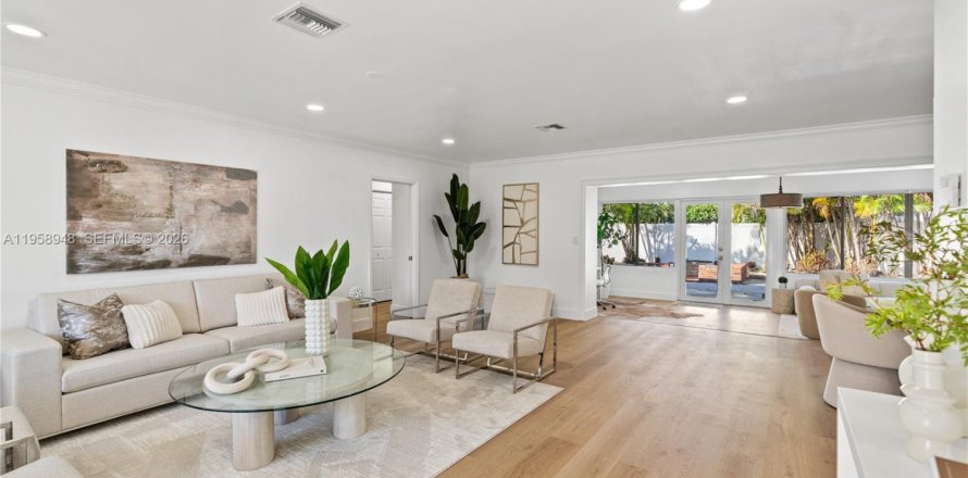 Casa en Fort Lauderdale, Florida 3 dormitorios, 195.37 m2 № 2017908