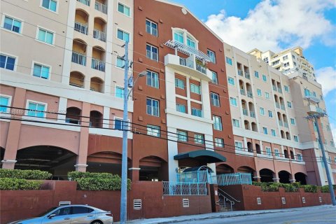 Copropriété à vendre à Miami, Floride: 2 chambres, 83.33 m2 № 1952865 - photo 2