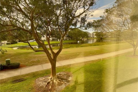 Condominio en alquiler en Davie, Florida, 2 dormitorios, 128.67 m2 № 2010430 - foto 10