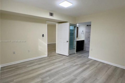 Condominio en alquiler en Davie, Florida, 2 dormitorios, 128.67 m2 № 2010430 - foto 17