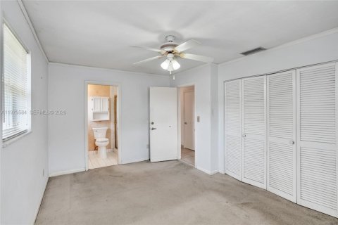 Купить виллу или дом в Катлер-Бей, Флорида 4 спальни, 147.53м2, № 2043408 - фото 10