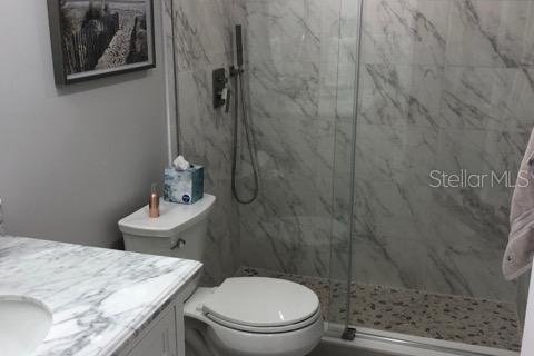 Condo in Sarasota, Florida, 2 bedrooms  № 721114 - photo 17
