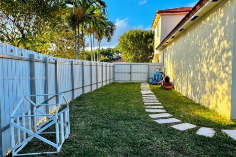 Casa en venta en Homestead, Florida, 3 dormitorios, 149.57 m2 № 2005318 - foto 22