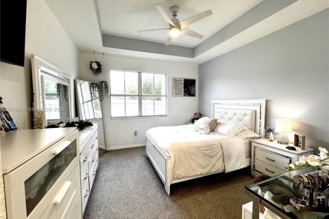 Casa en venta en Homestead, Florida, 3 dormitorios, 149.57 m2 № 2005318 - foto 14