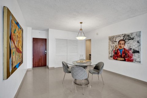 Купить кондоминиум в Холливуд, Флорида 3 комнаты, 84.08м2, № 2187190 - фото 7