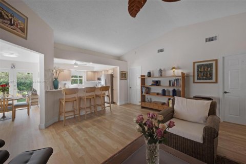 Villa ou maison à vendre à Homestead, Floride: 2 chambres, 108.79 m2 № 1949510 - photo 10