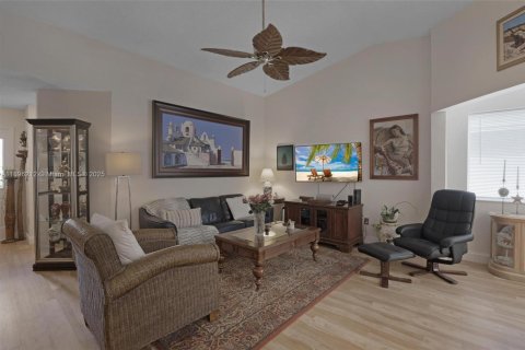 Villa ou maison à vendre à Homestead, Floride: 2 chambres, 108.79 m2 № 1949510 - photo 6